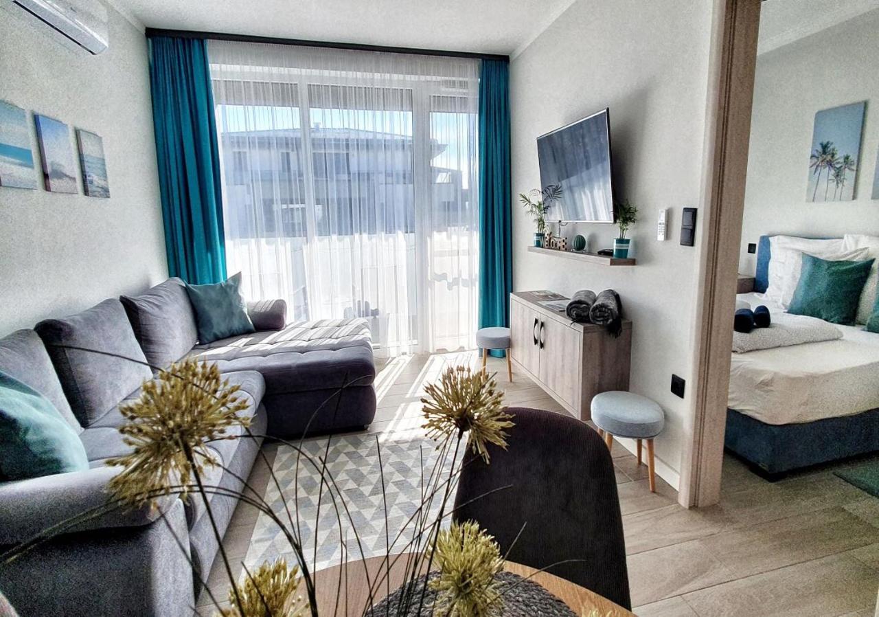 Marina Apartment By Dora Keszthely Exteriér fotografie