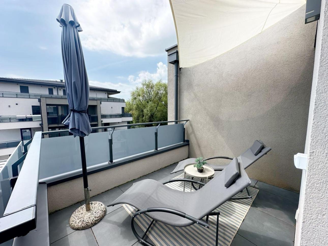 Marina Apartment By Dora Keszthely Exteriér fotografie